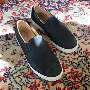 Vionic Splendid Midi Slip on Sneaker black suede 8